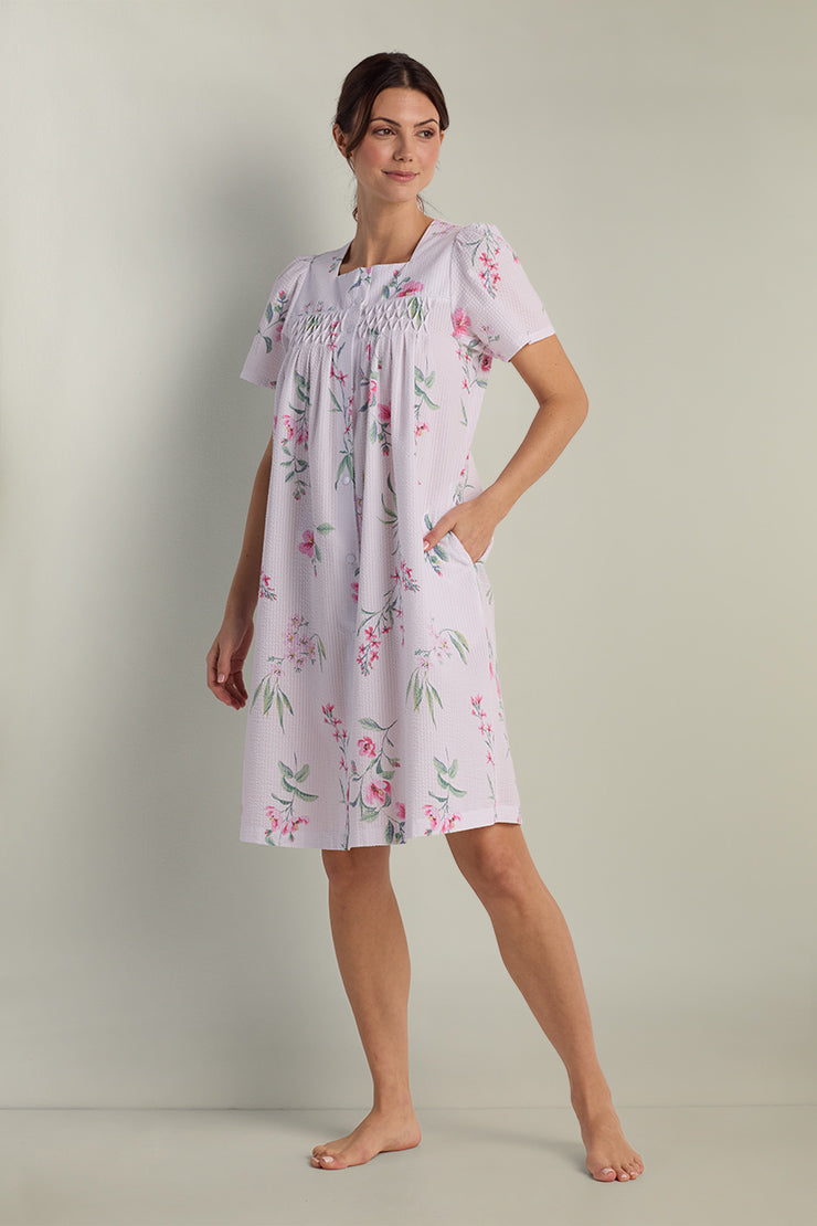 strapless open back dress Seersucker Floral Short Robe, Pink Floral Stems On White / 3X