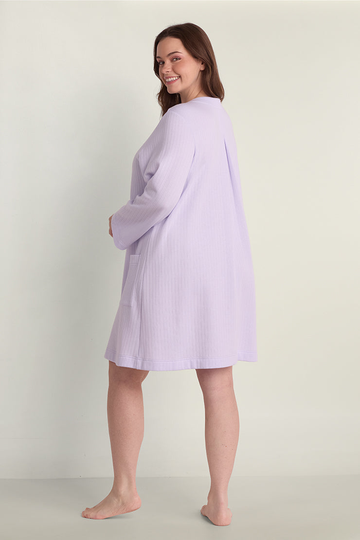 Quilt-In-Knit Short Robe