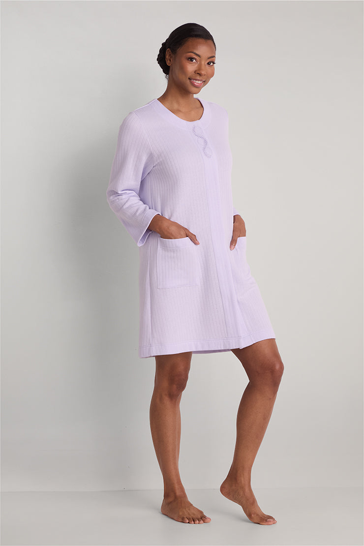 Quilt-In-Knit Short Robe