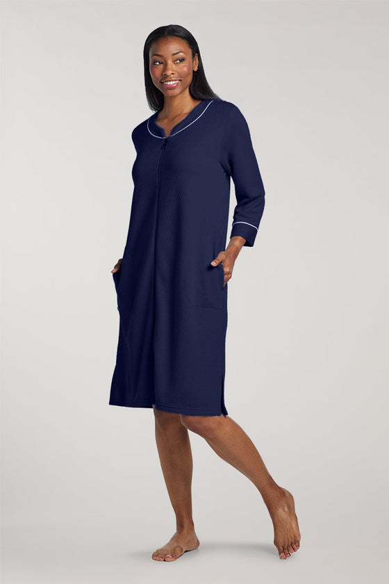 Quilt-In-Knit Short Robe